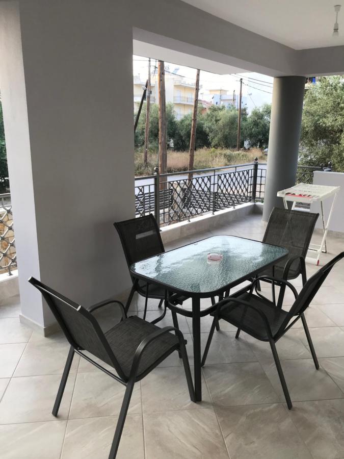 Cyclops Luxury Apartments Igoumenitsa Bagian luar foto