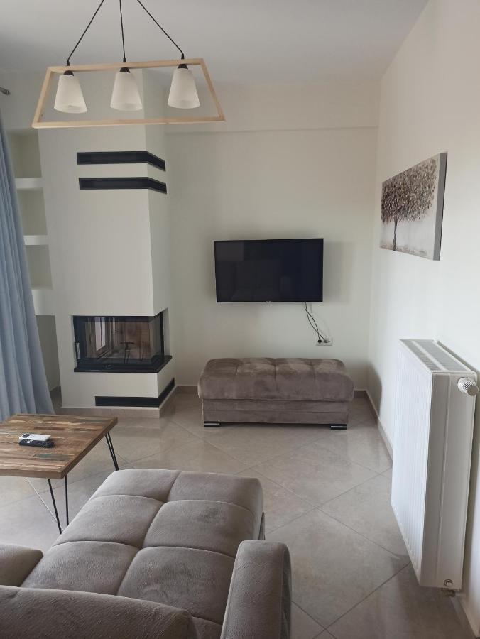 Cyclops Luxury Apartments Igoumenitsa Bagian luar foto