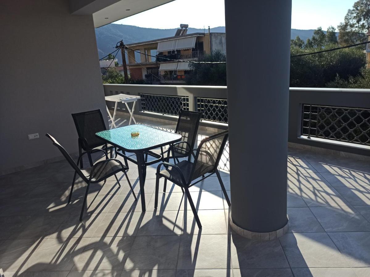 Cyclops Luxury Apartments Igoumenitsa Bagian luar foto