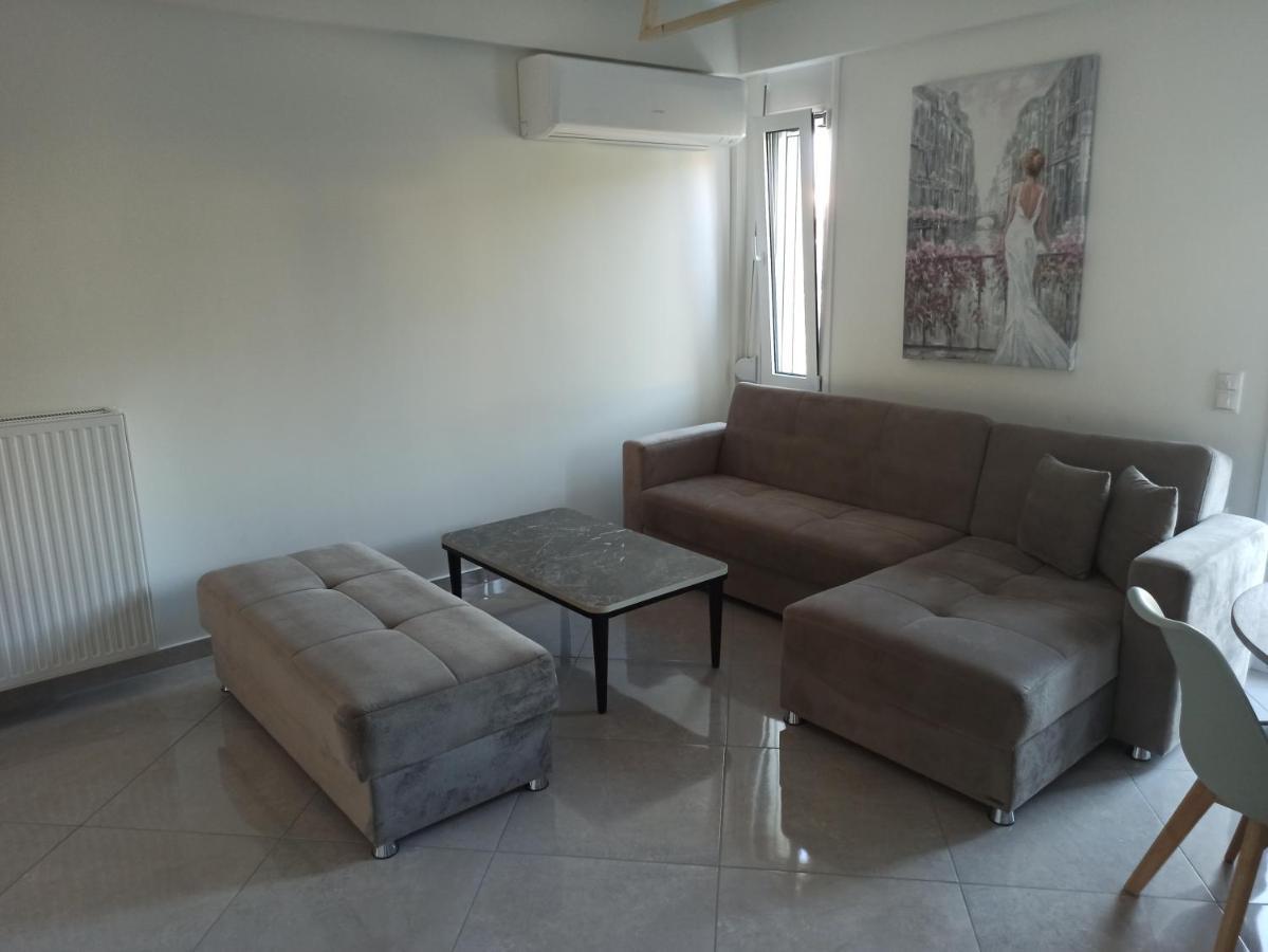 Cyclops Luxury Apartments Igoumenitsa Bagian luar foto